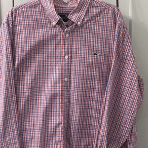 Men’s Vineyard Vines slim fit whale shirt size XL